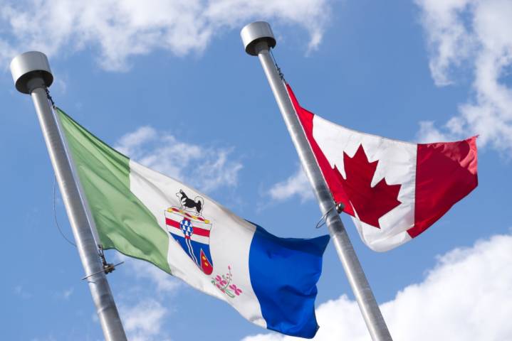 Saskatchewan receives 20 Yukon firefighters amid low fire activity in territory