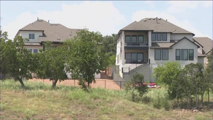Texas House moves forward with legislation combating deed fraud
