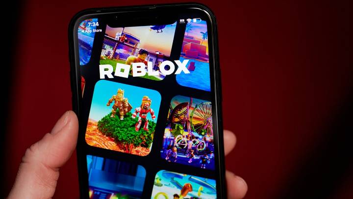 Roblox will reportedly launch a virtual dating feature