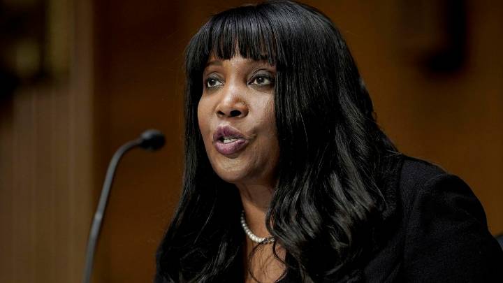 ¿Quién es Lisa Cook, la gobernadora de la Reserva Federal de EEUU cesada por Trump?