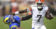 Shedeur Sanders struggles, Tyler Huntley leads Browns to last