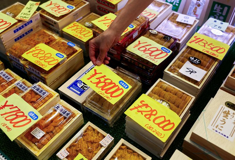 Warming seas worsen Japan's price shock with $120 urchin rice bowls