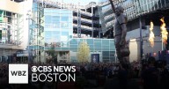 Tom Brady statue unveiled at Gillette Stadium and other top stories