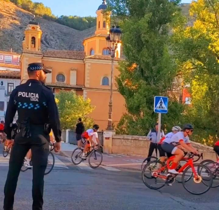 Oposiciones libres para cuatro plazas de la Policía Local