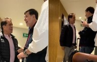 Noroña rebelde y sin austeridad: lo captan en sala VIP del AICM