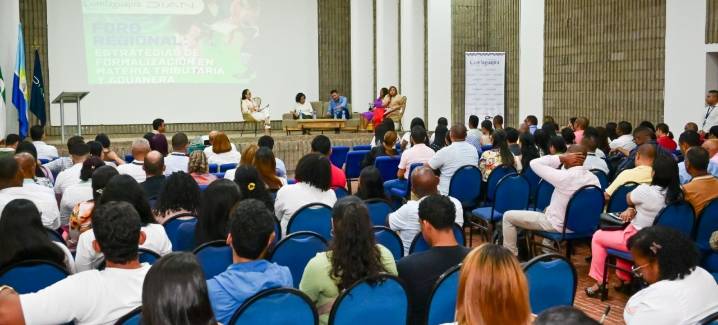 Comfaguajira impulsa empleo, salud, cultura y alegría para el bienestar de familias guajiras