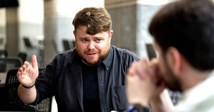 CNN’s Donie O’Sullivan Confronts Anti-Trump Bomb-Thrower Over Explosive Post