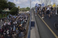 Dozens Arrested at Mass Protests Across Israel