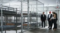 Sheinbaum confirma apoyo a 81 mexicanos detenidos en el centro de detención Alligator Alcatraz