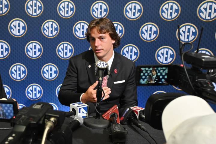 Oklahoma QB Mateer denies gambling allegations after Venmo transactions surface