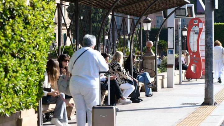 Una nueva línea de autobús unirá Nueva Condomina con tres pedanías de Murcia