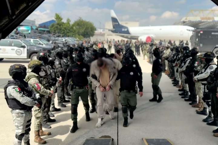Entrega de 26 criminales a Estados Unidos fue por interés nacional: García Harfuch