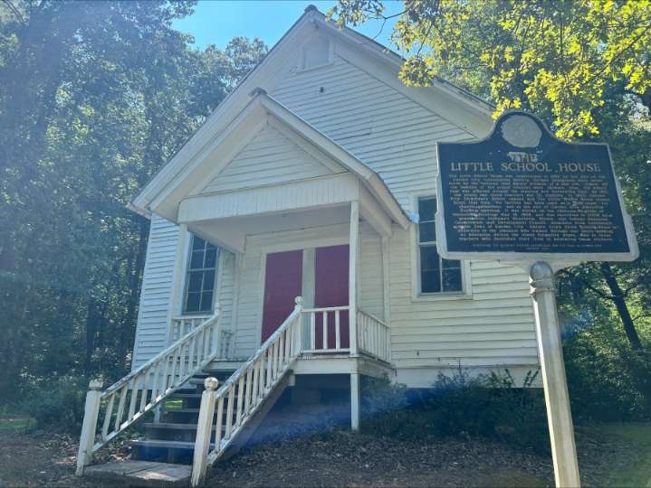 All About Alabama: Most historic schoolhouses