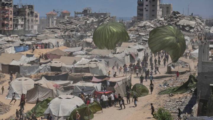 Israel plans to take over Gaza City to pressure Hamas. Worries rise for civilians and hostages.