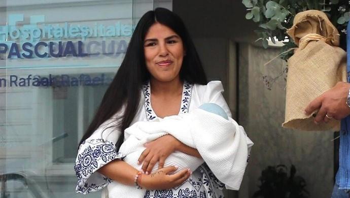 Isa Pantoja comparte la primera escapada de su hijo Cairo