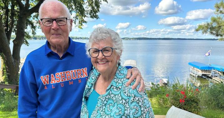 Minnesota couple celebrates 70 years of marriage: "We're going to take it another year"