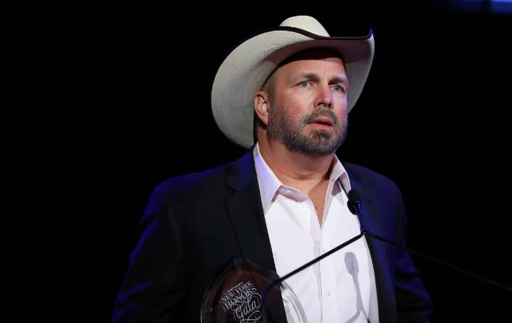 Garth Brooks is secretly a serial killer, latest internet theory says
