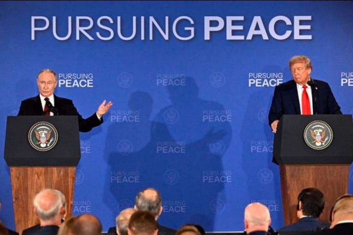 Trump anuncia que la cumbre con Putin sobre la guerra en Ucrania concluyó sin acuerdo, pero con avances