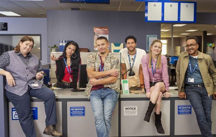 New CBS workplace comedy to star ‘SNL’ alum from Michigan