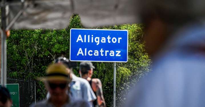 'Alligator Alcatraz' will likely be empty within days, email with top Florida official shows