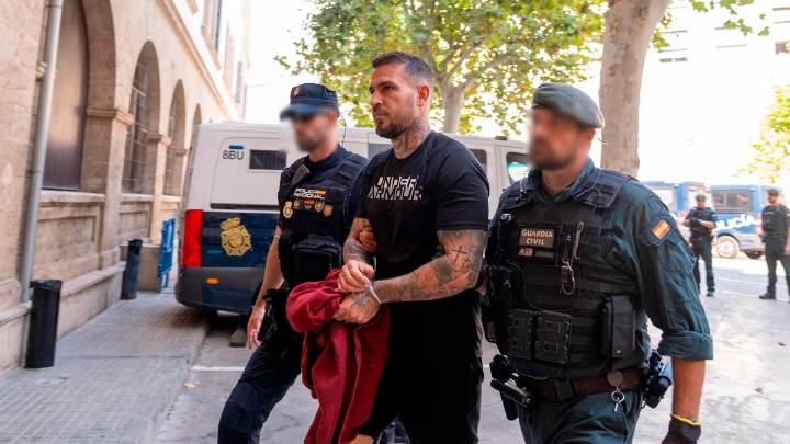 Luca Milojevic, hermano de Stefan, sale de la cárcel tras ser detenido en la operación de blanqueo al pagar la fianza de 10.000 euros