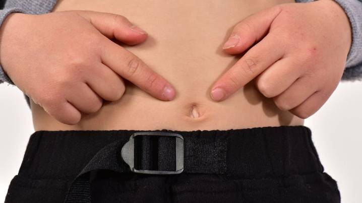 Qué significa tenerle miedo al ombligo, según la psicología