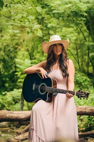 How this North Georgia singer’s twang caused millions of arguments on TikTok