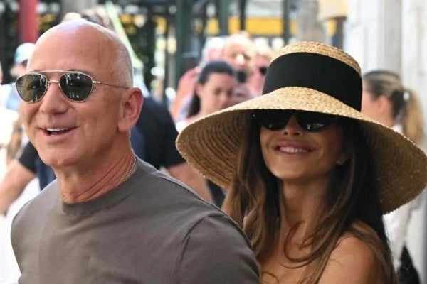 Se pasean Jeff Bezos y Lauren Sánchez por la CDMX