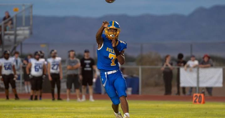 Football: Bush leads Bulldogs over Tigers in cross