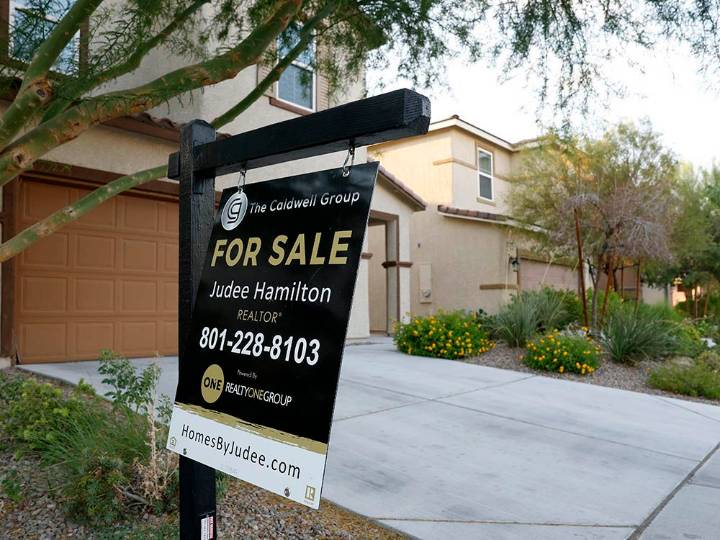 Are B.C. residents with properties in the U.S. bailing out?