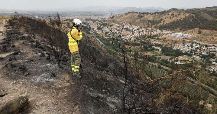 Granada en alerta: el índice de riesgo de incendios se tiñe de rojo en la provincia