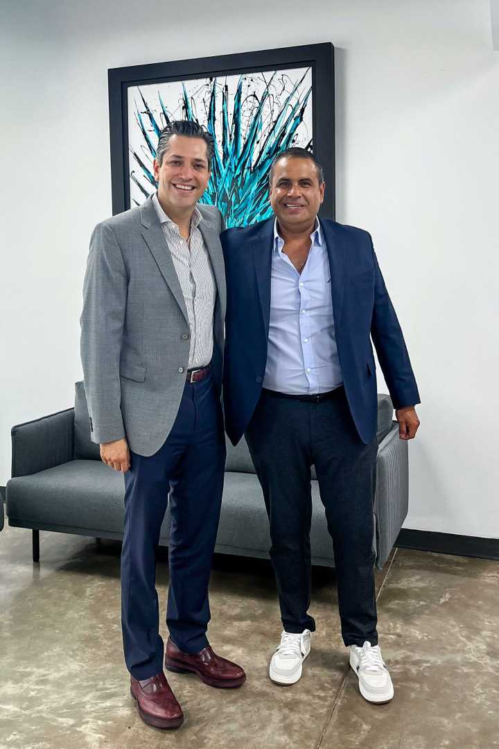 Gestiona Alfredo “El Caballo” Lozoya con Gobierno de Jalisco impulso a empresas chihuahuenses