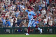 Deadspin | Braves ask Bryce Elder to keep Kyle Schwarber in ballpark
