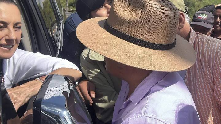 Piden a Sheinabum servicios para San Ildefonso