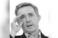 Álvaro Uribe anuncia que recibió la boleta de libertad