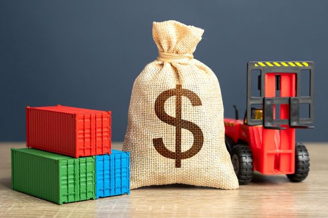 Canadá responde a aranceles de Trump y busca fortalecer su economía