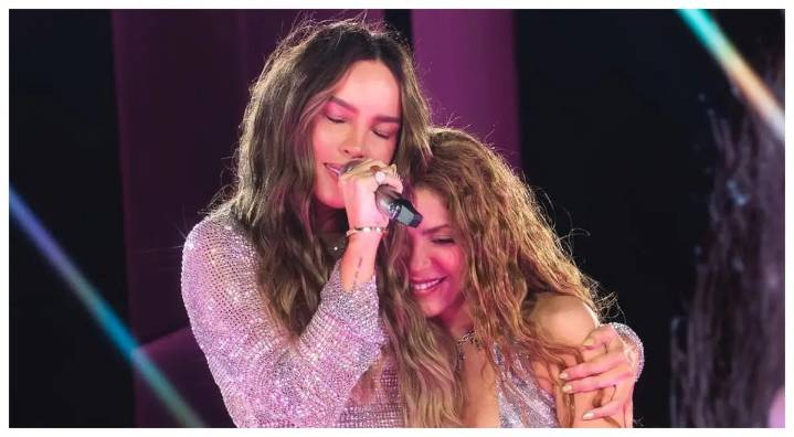 Belinda cumple un sueño: canta “Día de enero” con Shakira en la CDMX (VIDEOS)