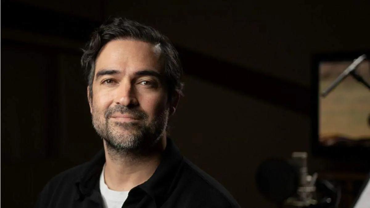 Alfonso Herrera Alfonso Herrera narra el documental “Legado Salvaje” de la BBC