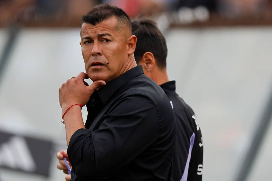 Almirón abre la puerta a su salida de Colo Colo: “Es un momento de descomprimir”