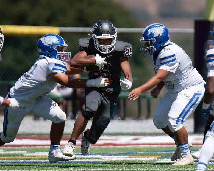 St. Francis, Pajaro Valley football teams open season with wins