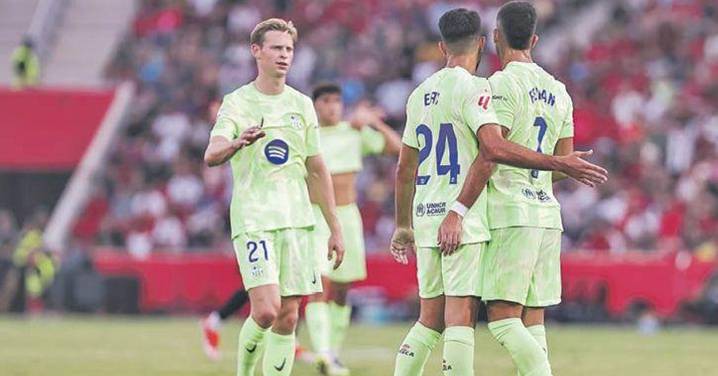 El Barcelona gana al Mallorca en un inicio de LaLiga con goles y polémica