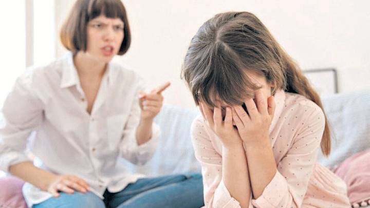 Padres narcisistas: ¿cómo saber si este vínculo me está dañando? / Por Romina Atencio