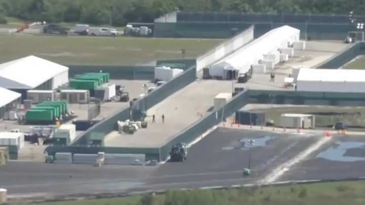 Rutilio Escandón confirma 78 mexicanos detenidos en centro ‘Alligator Alcatraz’ en Florida