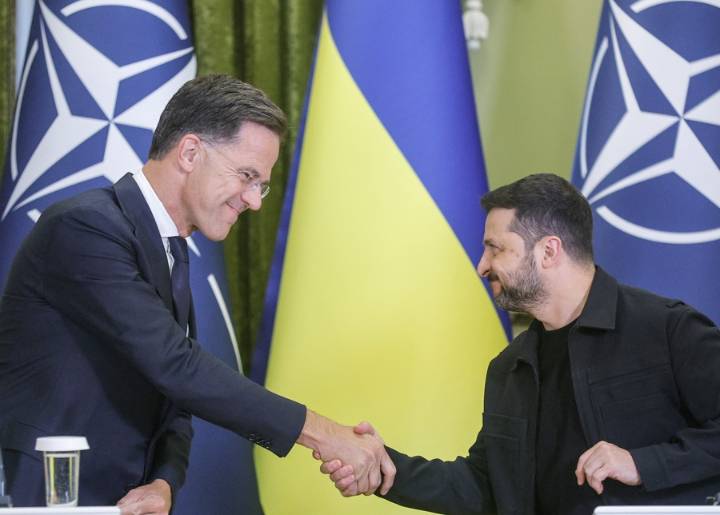 OTAN pide no ser “ingenuos” con Rusia tras los 18 muertos en Kiev