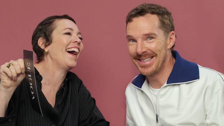 Olivia Colman and Benedict Cumberbatch Talk Karaoke and Injuring Themselves at Work in the Latest ‘Off the Cuff’