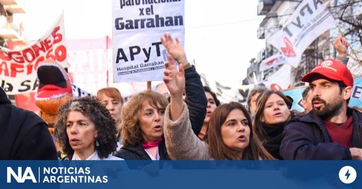 Los trabajadores del Garrahan realizan este miércoles un nuevo paro con movilización