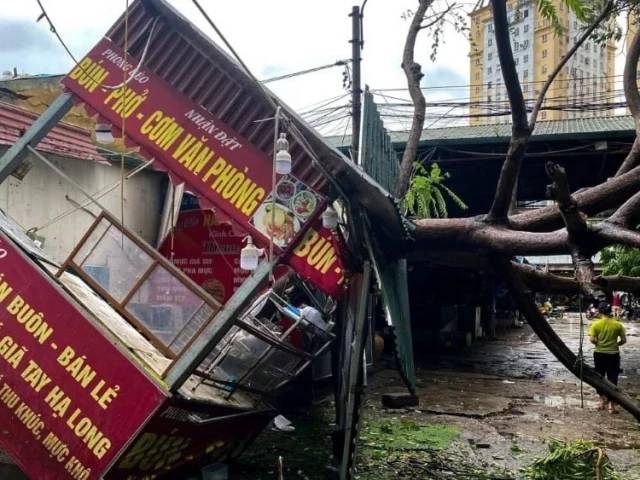 Typhoon Kajiki prompts mass evacuations in Vietnam, closures in southern China
