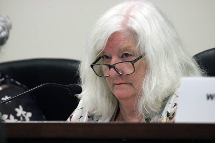 No ‘fibs and lies,’ Sunset committee meets today