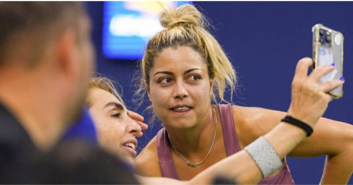 ¡Como leyenda! Renata Zarazúa recibe una tremenda despedida por parte de la afición mexicana en el US Open (VIDEO)