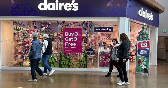 Claires's to close dozens of stores in Indiana